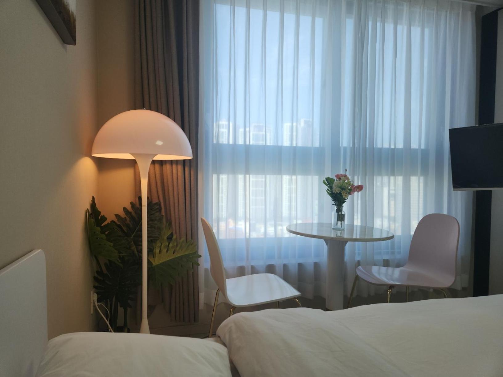 Daegu Star B&B Dsr Hotel Lily Guestroom Exterior foto