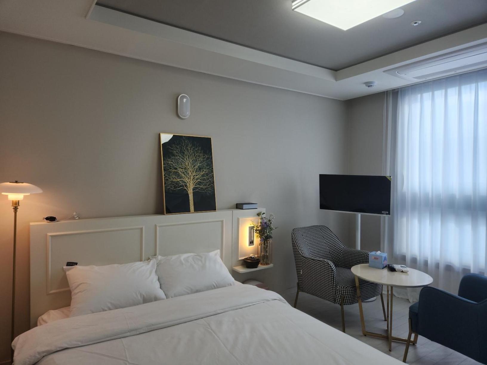 Daegu Star B&B Dsr Hotel Lily Guestroom Exterior foto