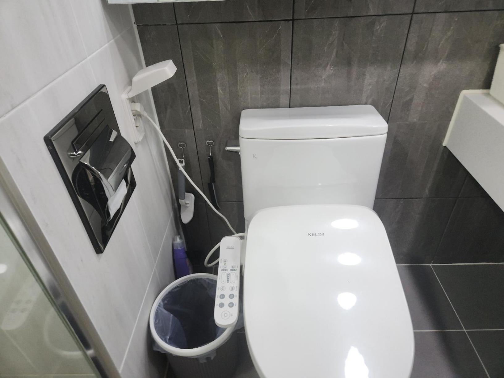 Daegu Star B&B Dsr Hotel Lily Guestroom Exterior foto