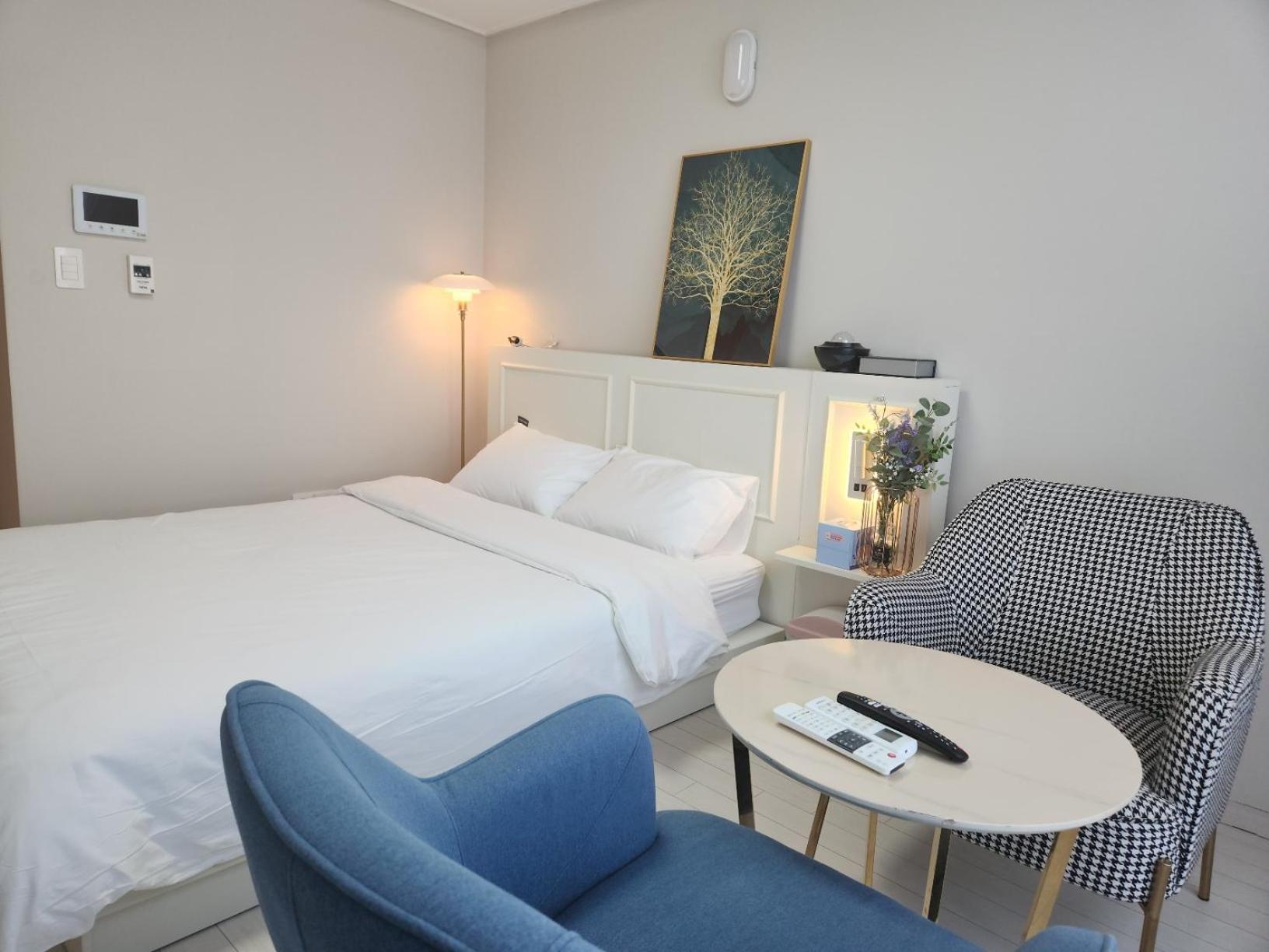 Daegu Star B&B Dsr Hotel Lily Guestroom Exterior foto
