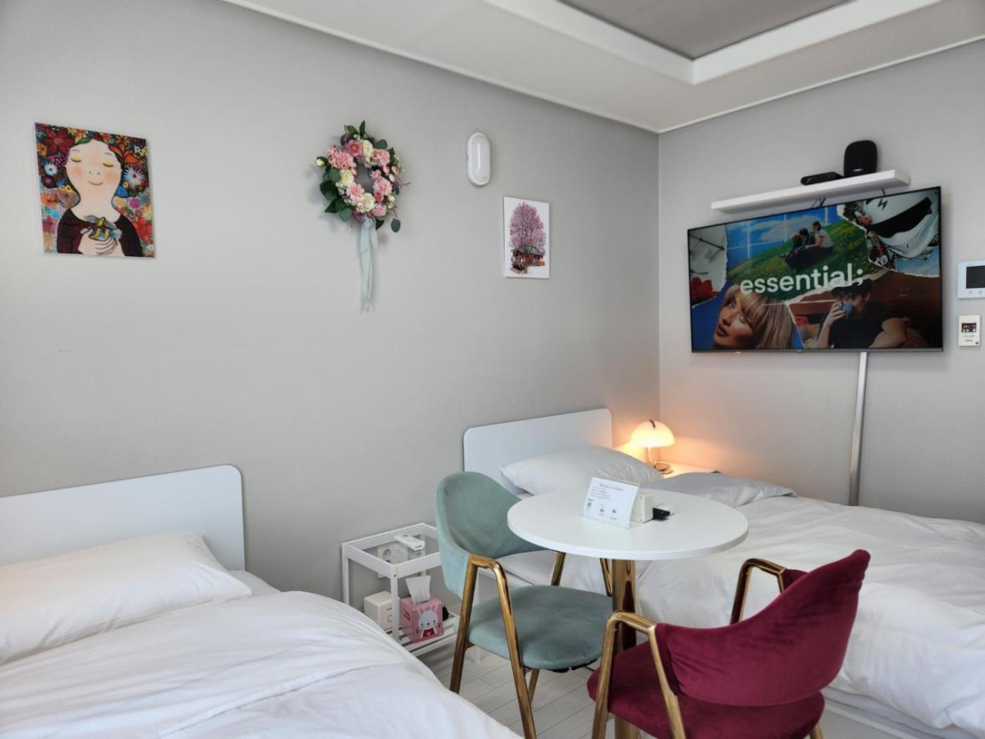 Daegu Star B&B Dsr Hotel Lily Guestroom Exterior foto
